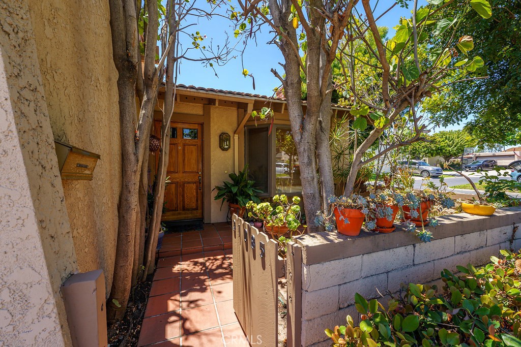 31085 Via San Vicente