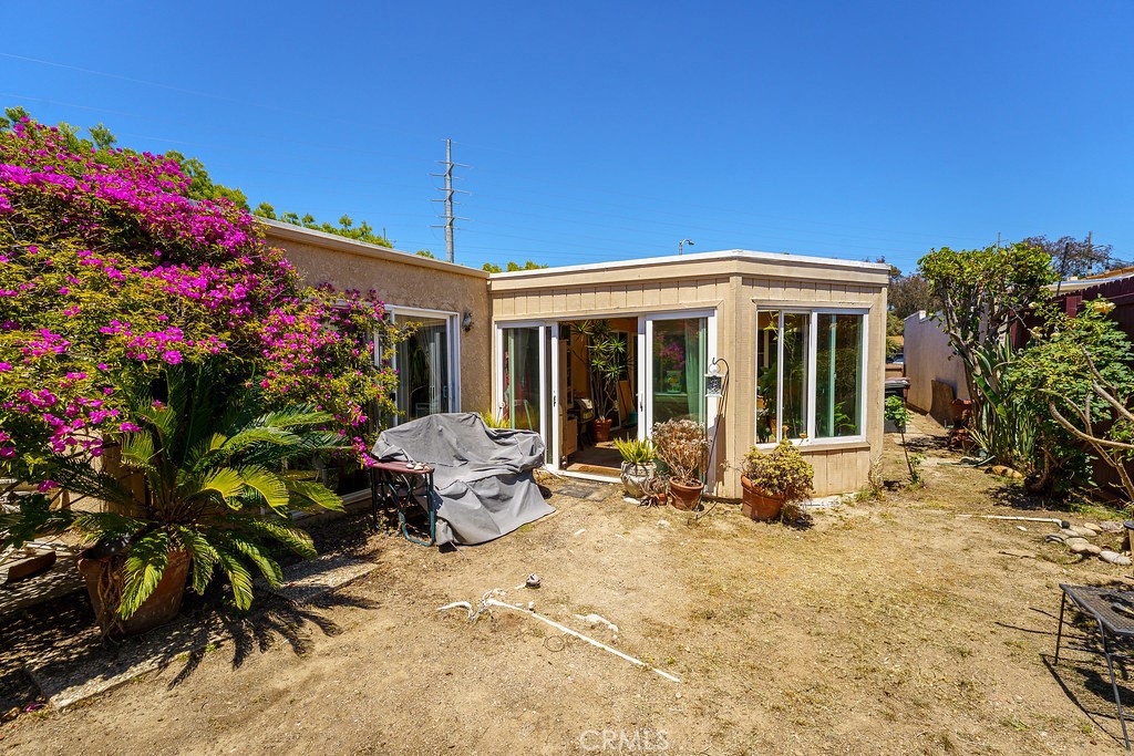 31085 Via San Vicente
