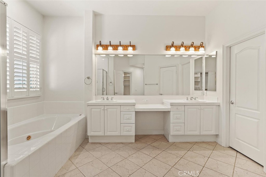 2140 Chandler Drive
