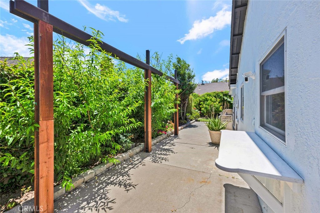 10912 Nighthawk Circle