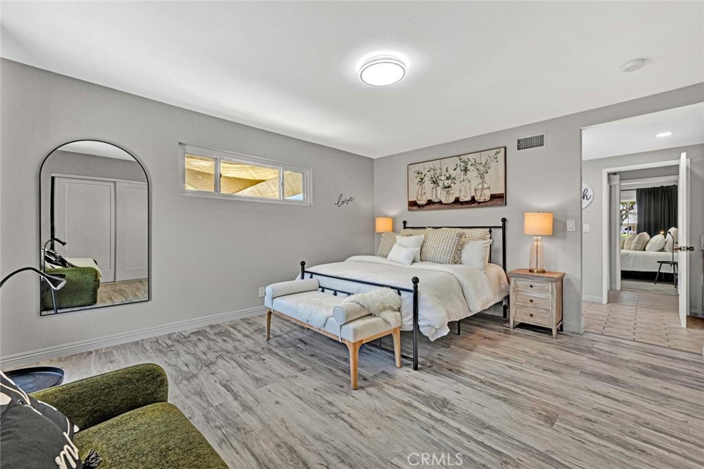 10912 Nighthawk Circle