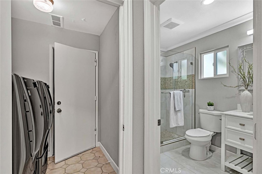 10912 Nighthawk Circle