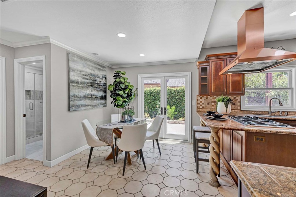 10912 Nighthawk Circle