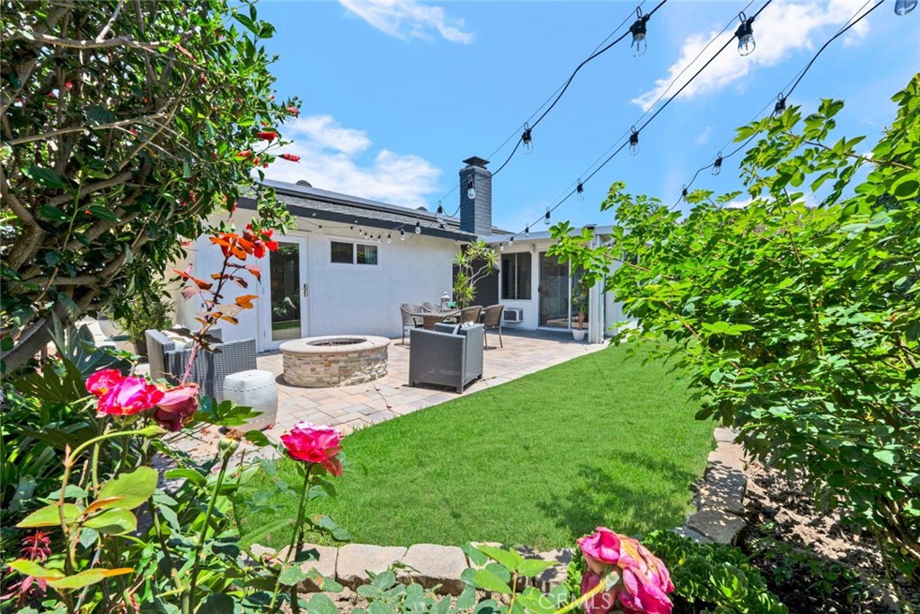 10912 Nighthawk Circle