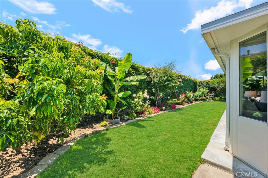 10912 Nighthawk Circle