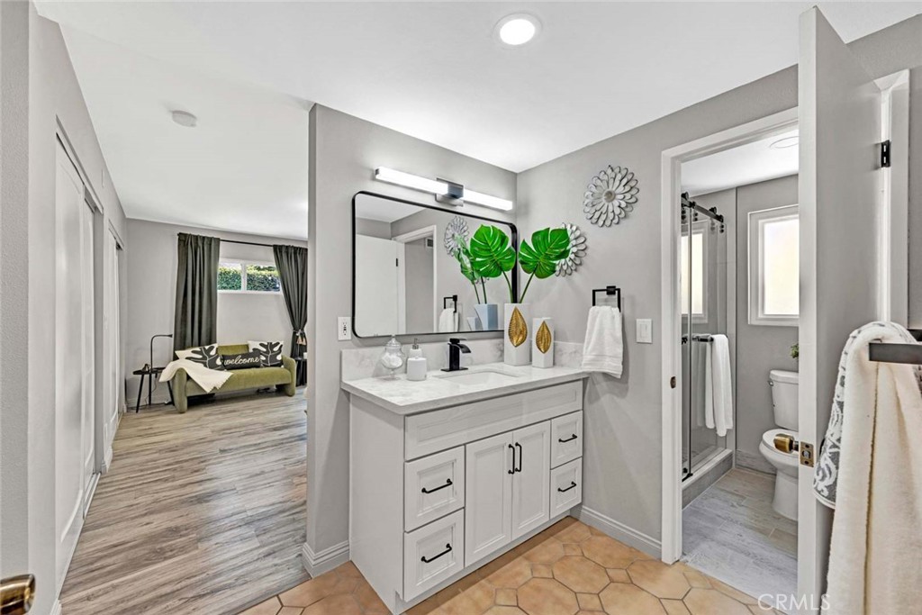 10912 Nighthawk Circle