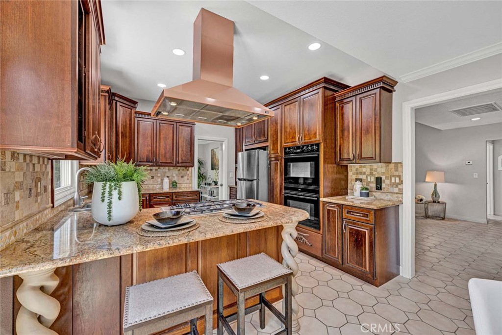 10912 Nighthawk Circle