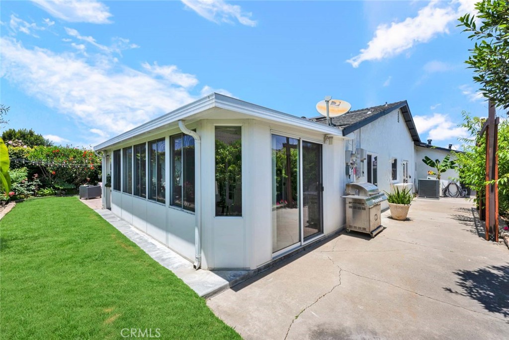 10912 Nighthawk Circle