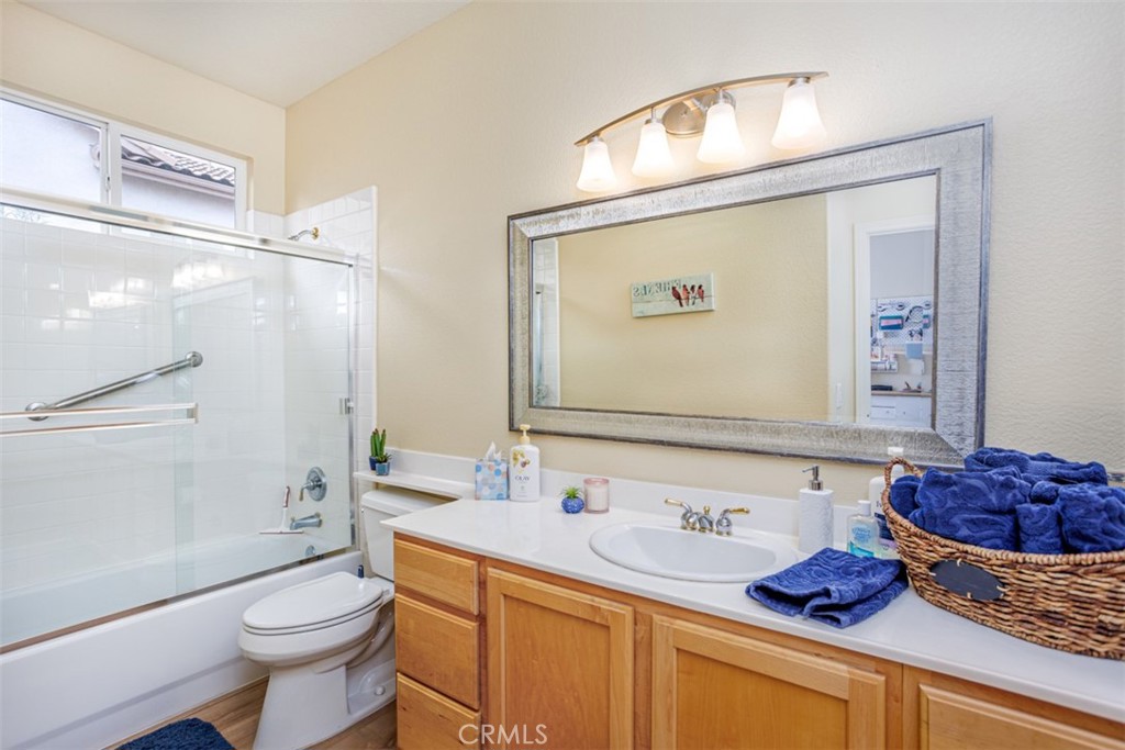 2148 Birdie Dr