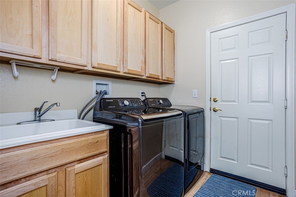 2148 Birdie Dr