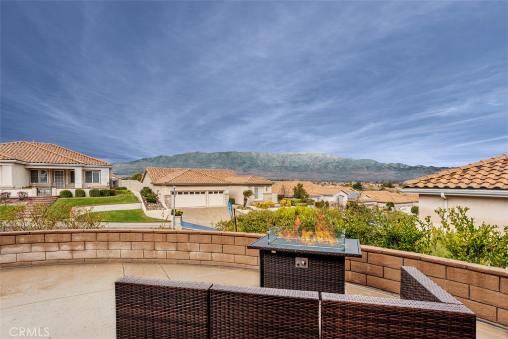 2148 Birdie Dr