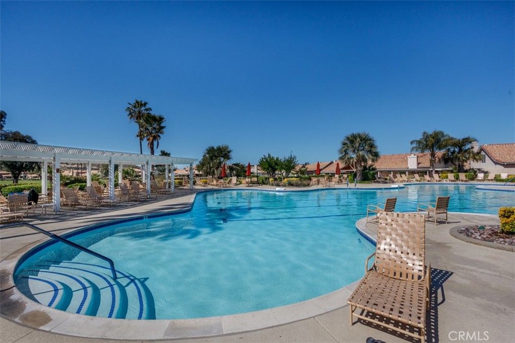 2148 Birdie Dr