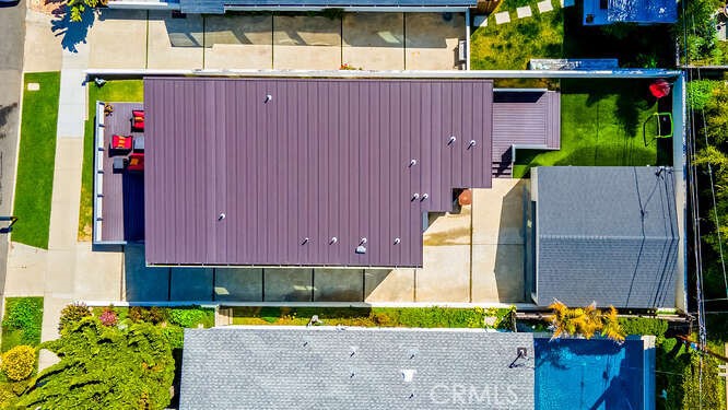 33781 Copper Lantern Street