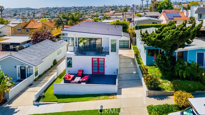 33781 Copper Lantern Street