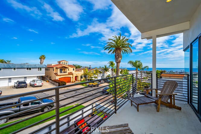 33781 Copper Lantern Street