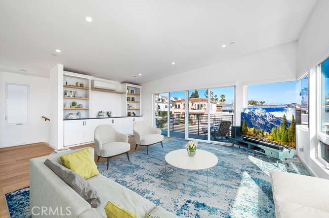 33781 Copper Lantern Street