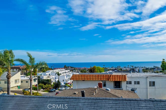 33781 Copper Lantern Street