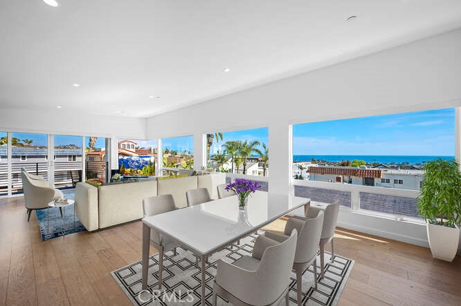 33781 Copper Lantern Street