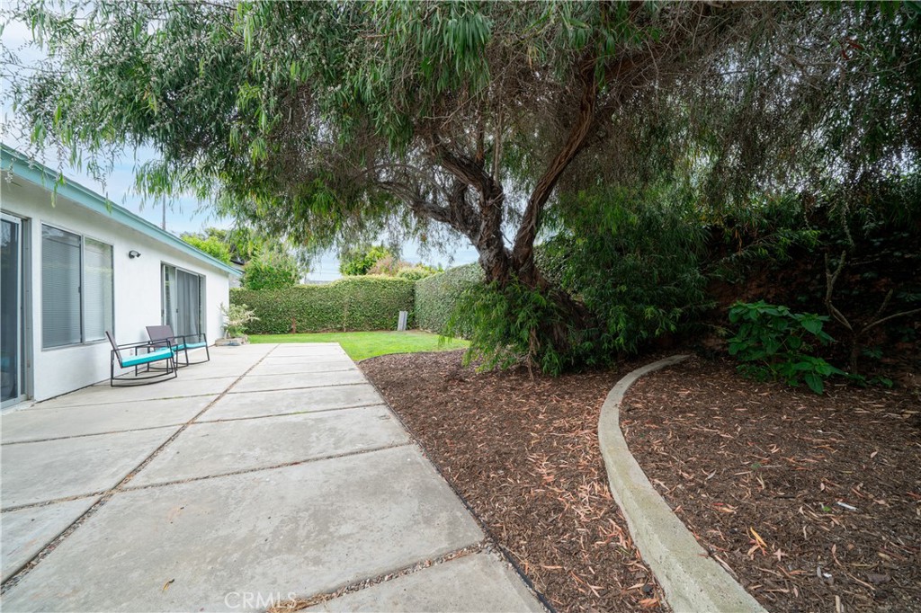 9452 Waterfront Drive