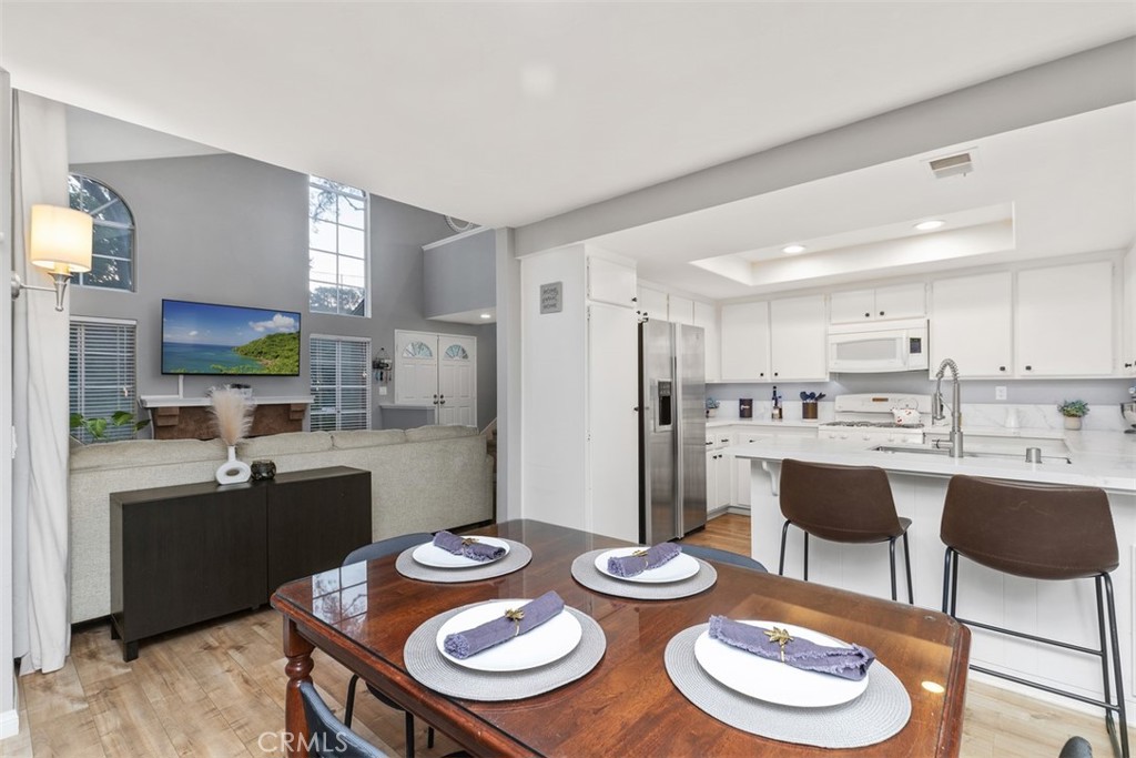 26232 Morning Glen 52