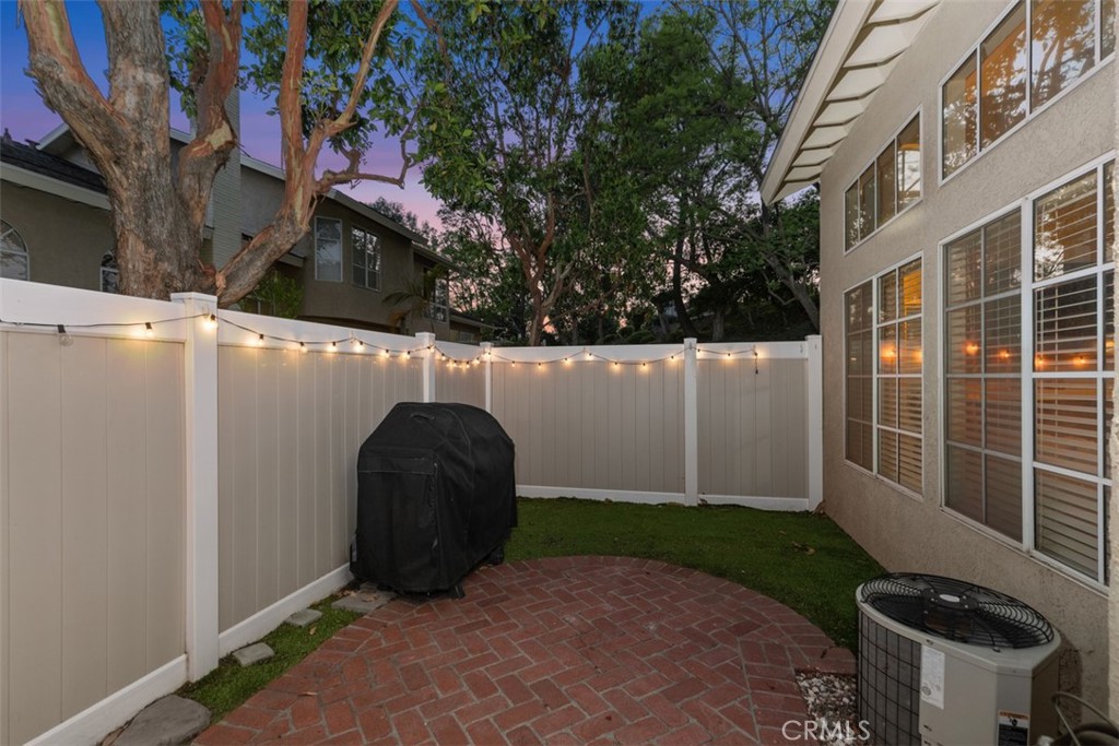 26232 Morning Glen 52