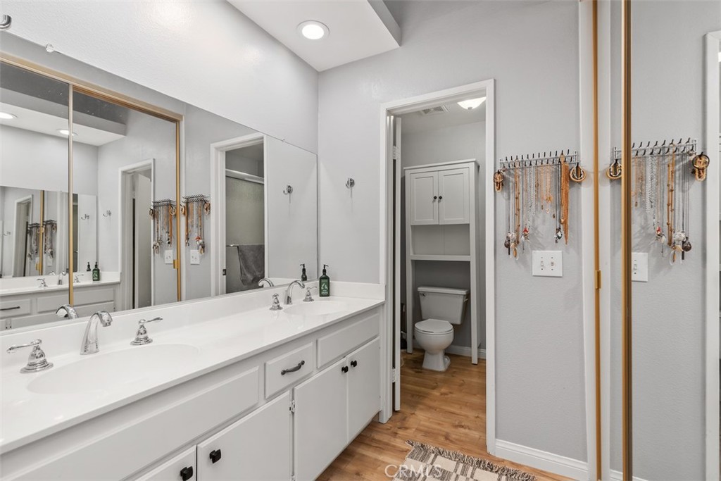 26232 Morning Glen 52