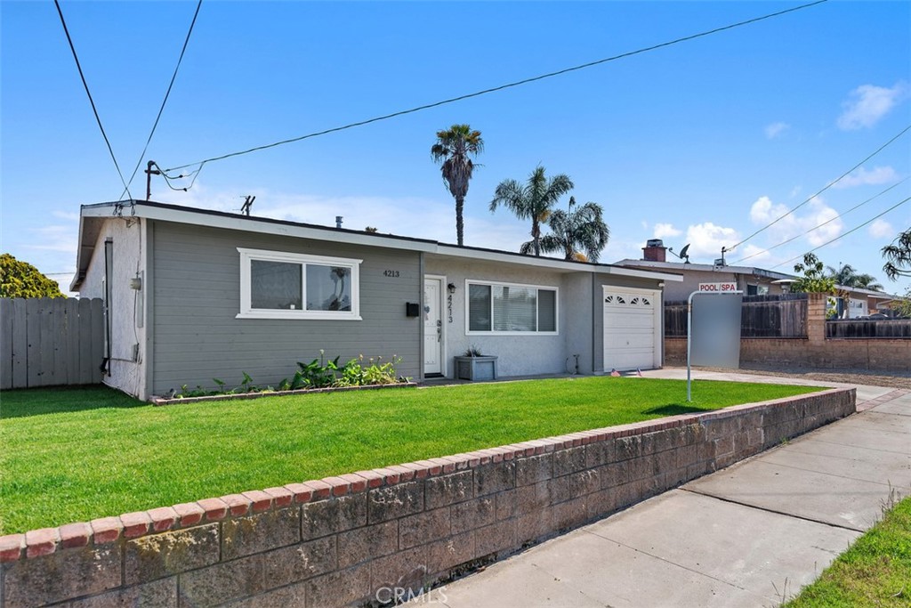 4213 Lonnie Street