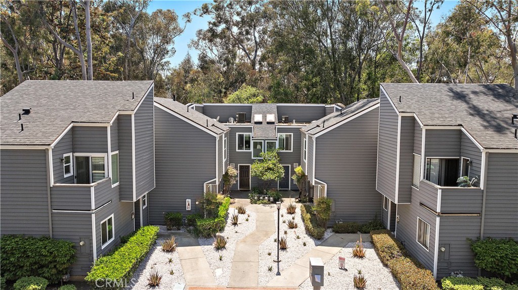 22261 Vista Verde Drive