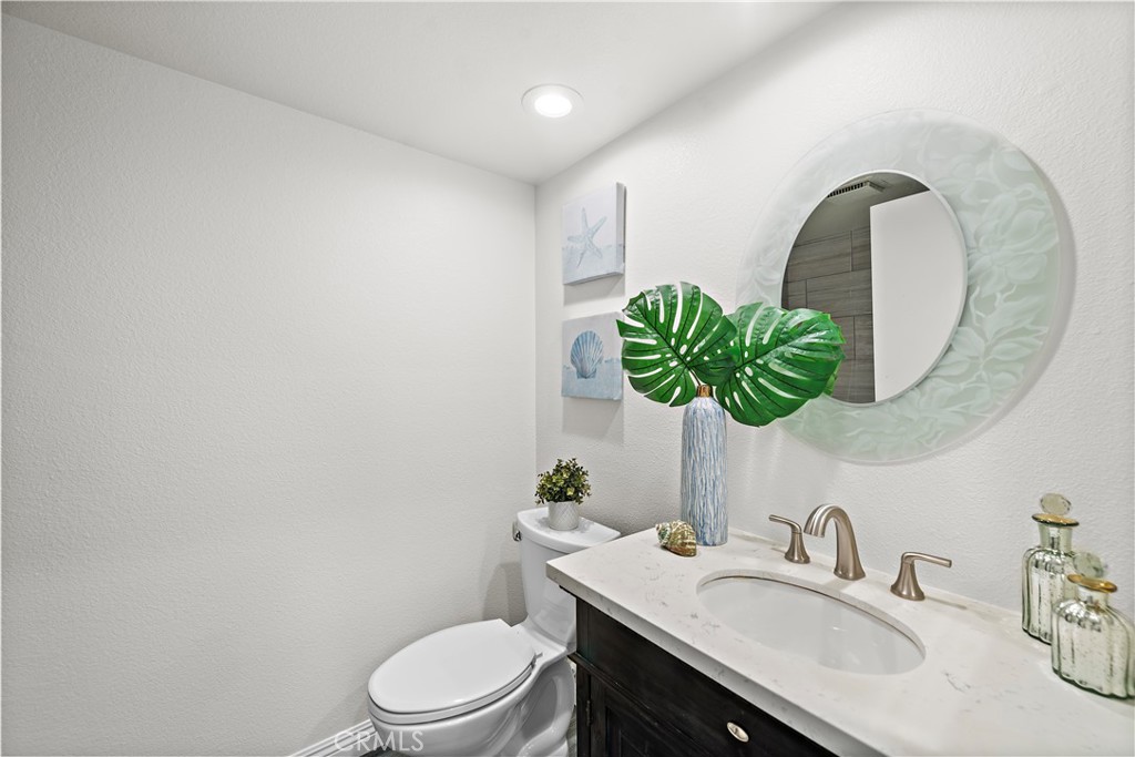 22261 Vista Verde Drive