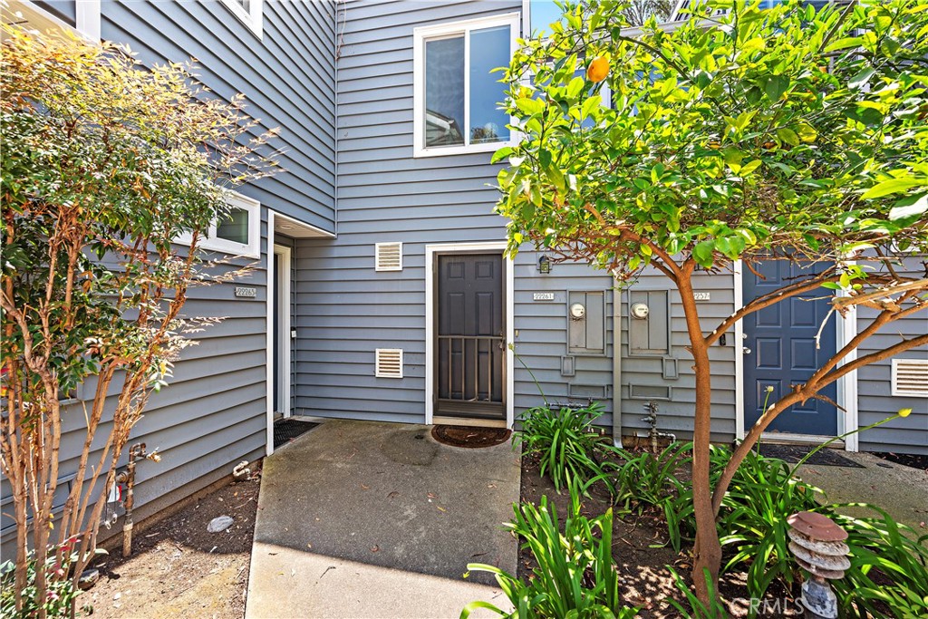 22261 Vista Verde Drive