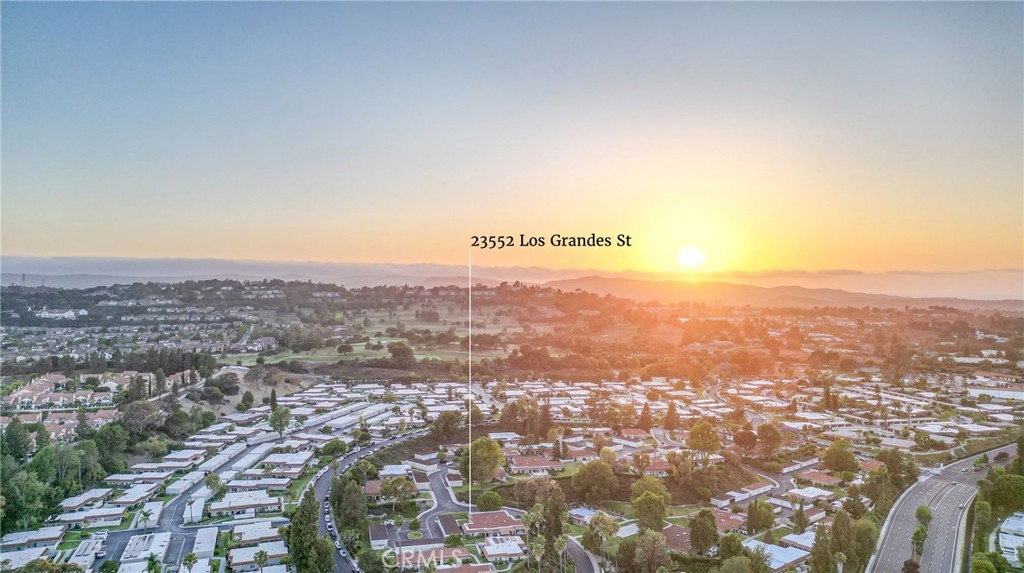 23552 Los Grandes Street