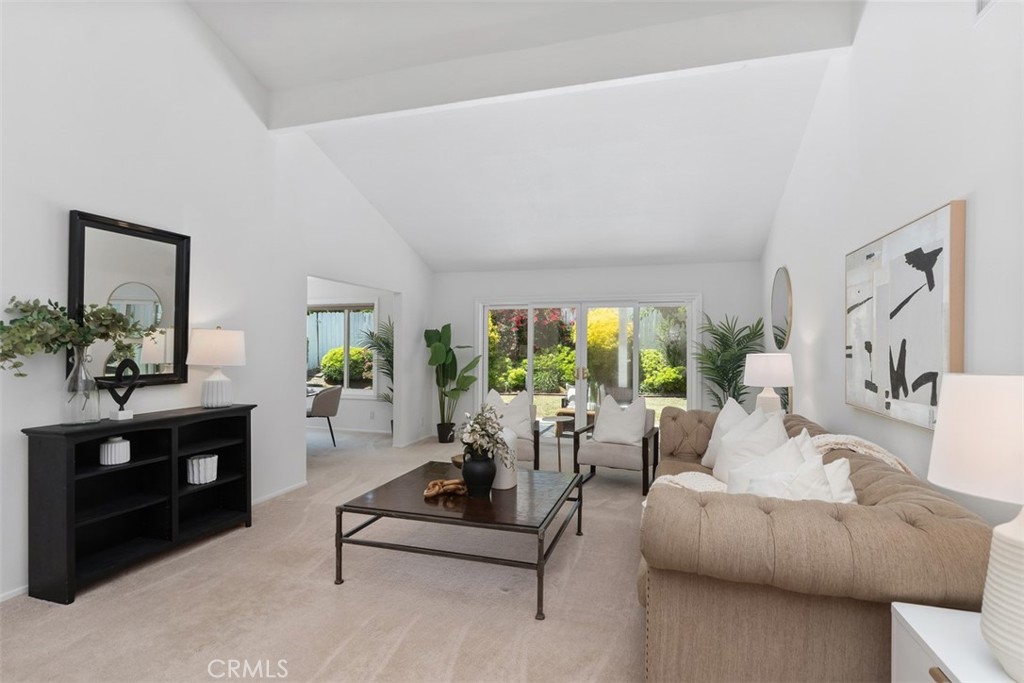 26932 La Sierra Drive