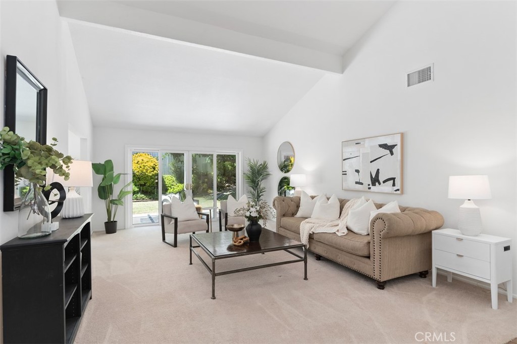 26932 La Sierra Drive