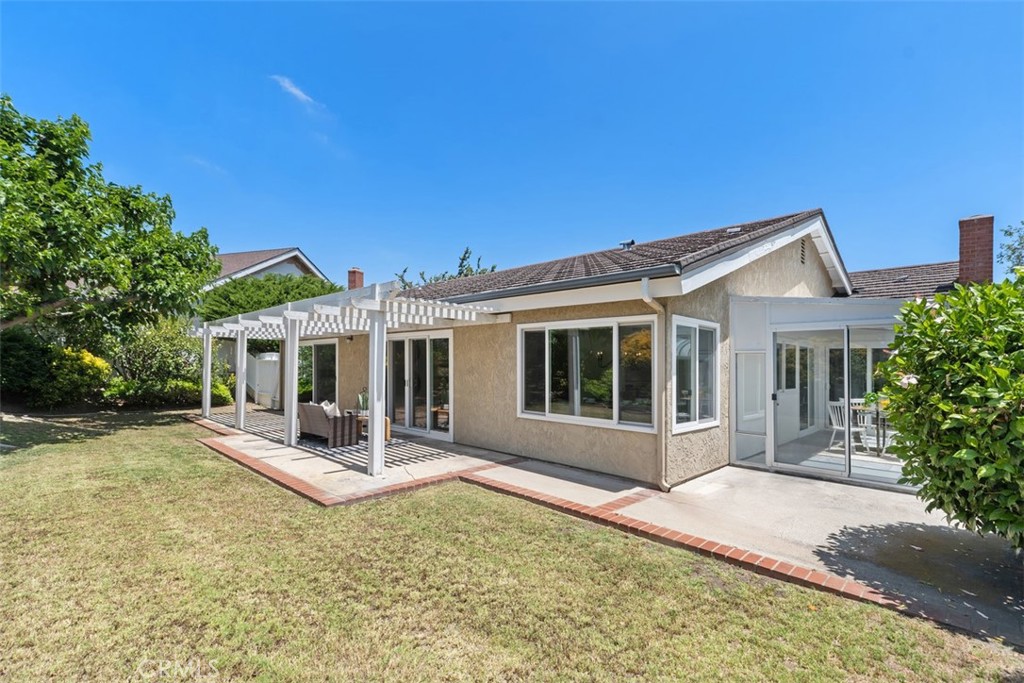 26932 La Sierra Drive