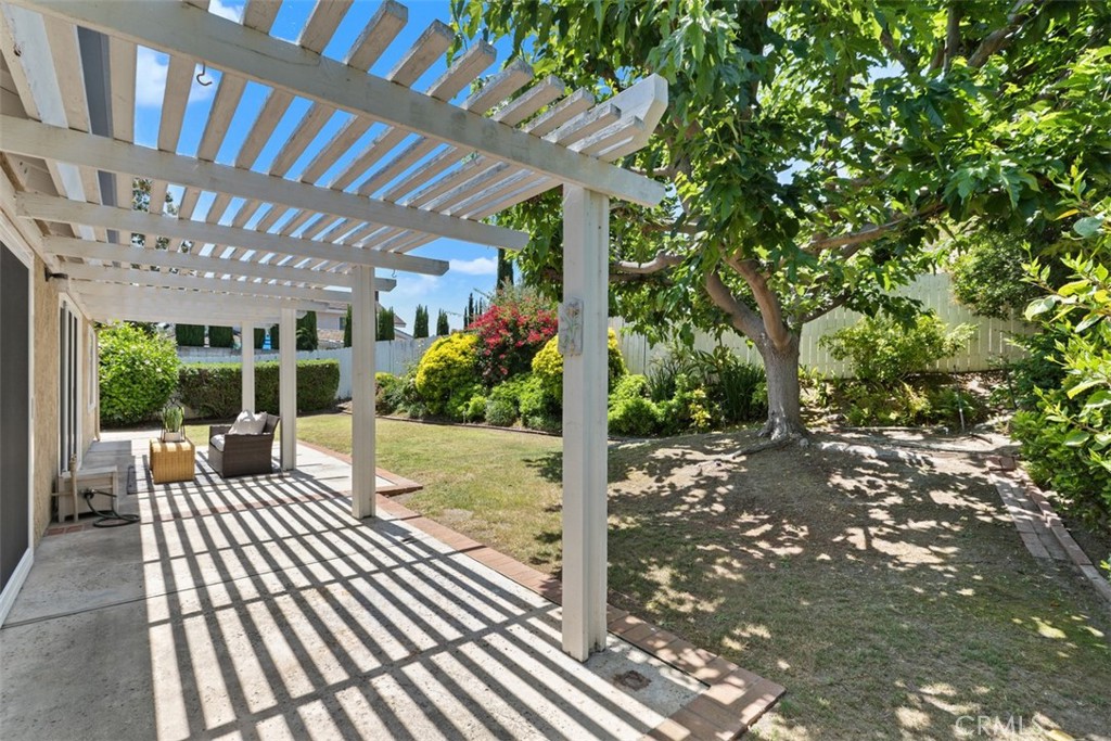 26932 La Sierra Drive