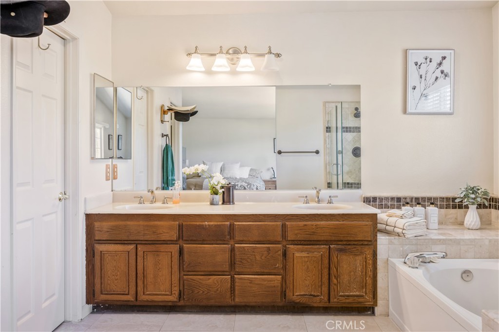 11127 Liverpool Lane