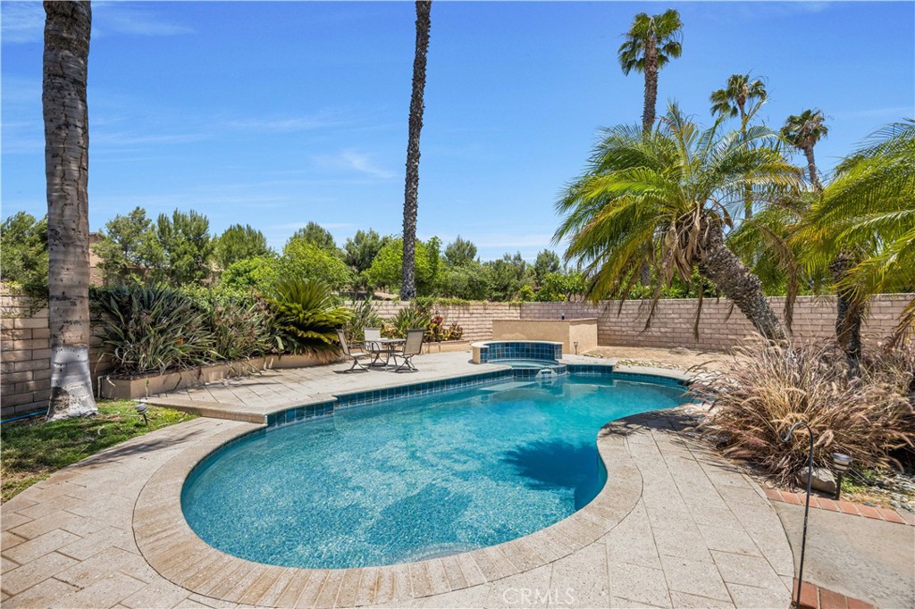 11127 Liverpool Lane