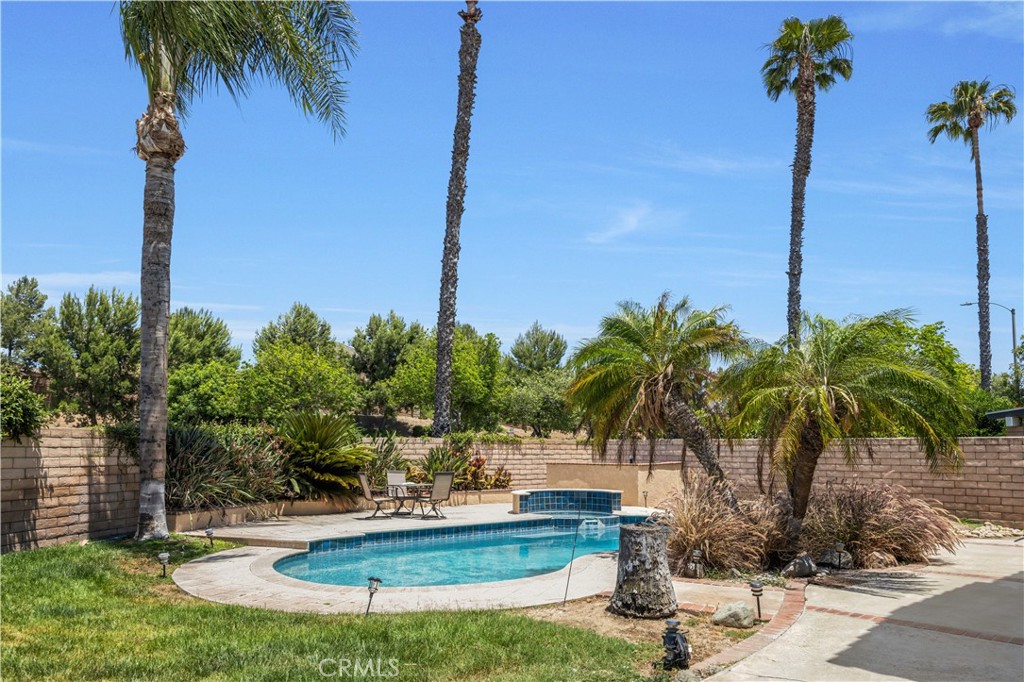 11127 Liverpool Lane