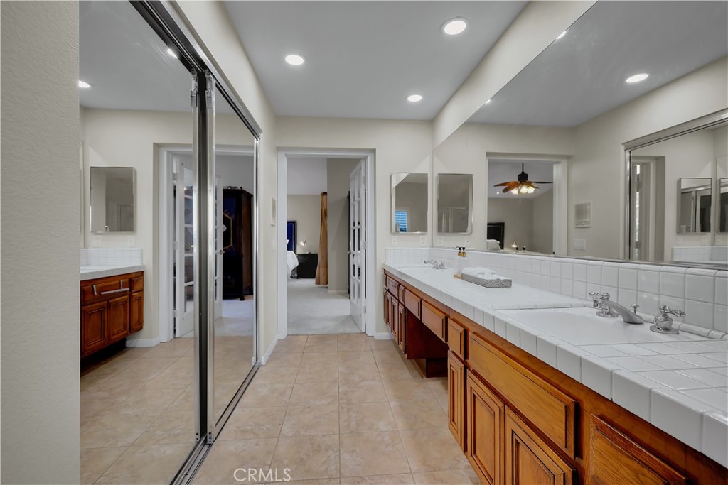 39990 Gibraltar Drive