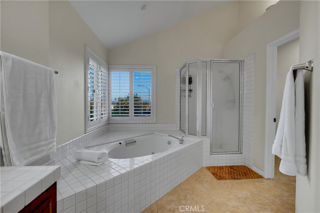 39990 Gibraltar Drive