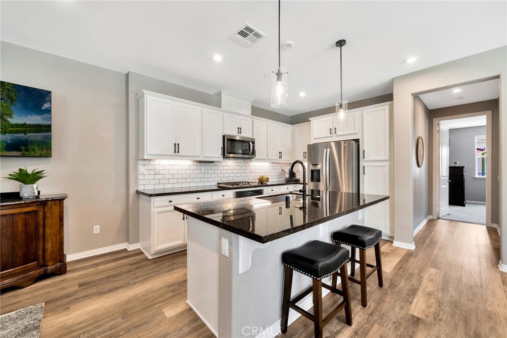 49 Concepcion Street