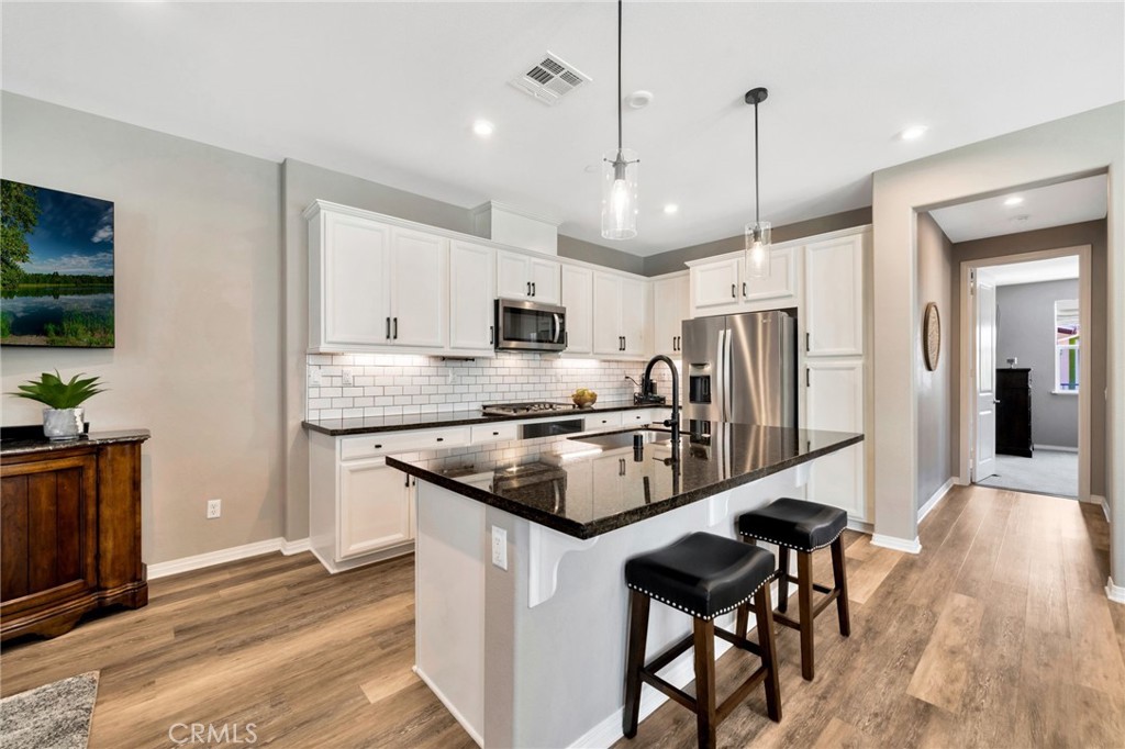 49 Concepcion Street