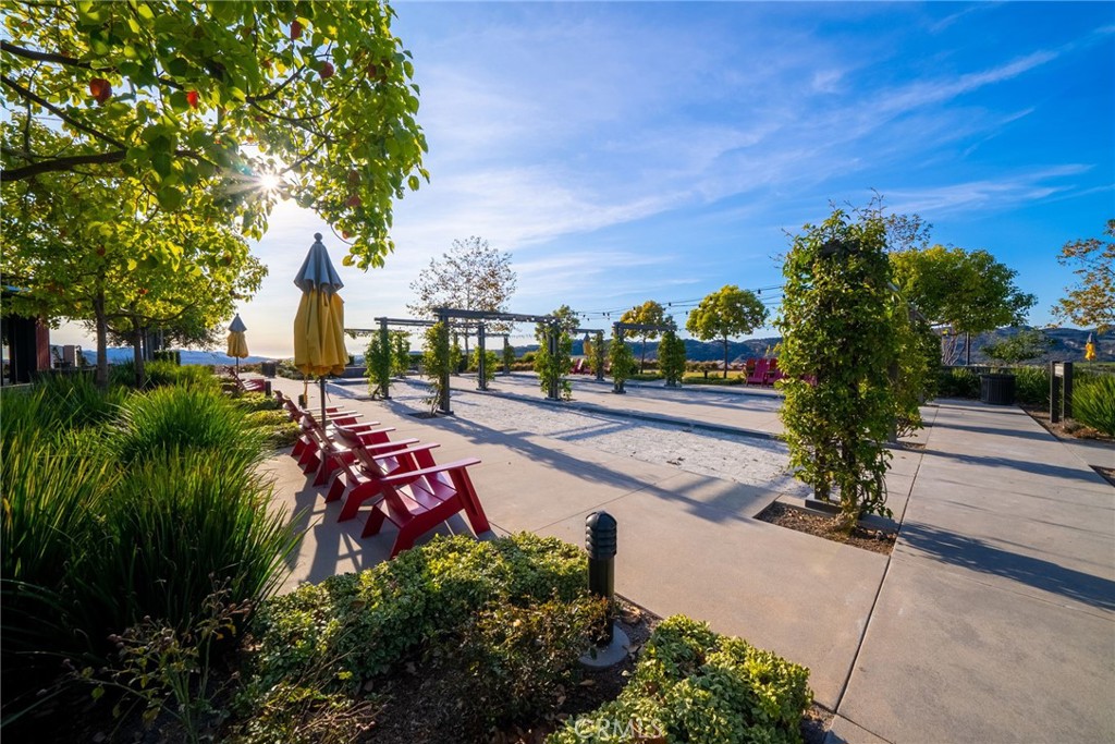 49 Concepcion Street