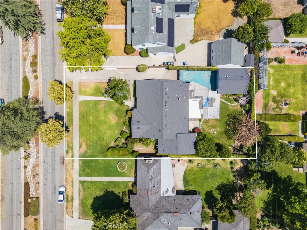 3371 Broadmoor Boulevard
