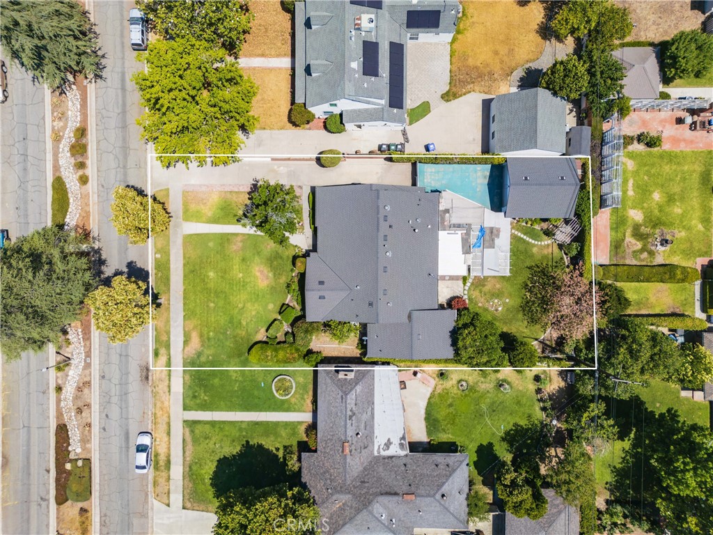 3371 Broadmoor Boulevard