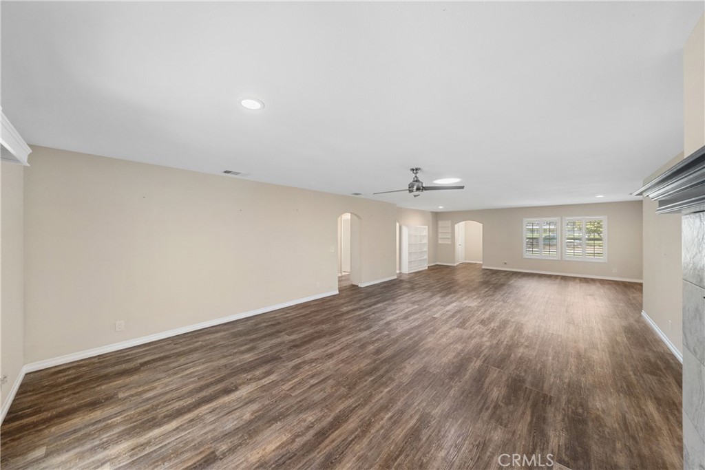 3371 Broadmoor Boulevard