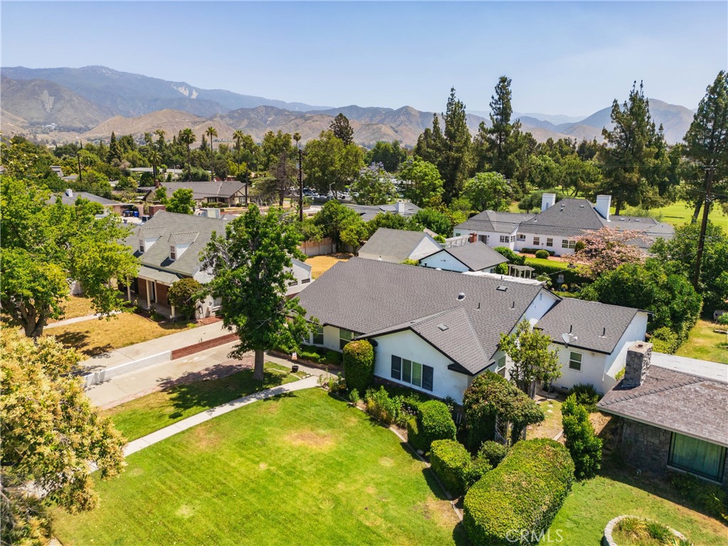 3371 Broadmoor Boulevard