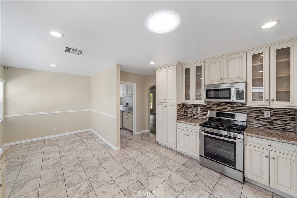 3371 Broadmoor Boulevard