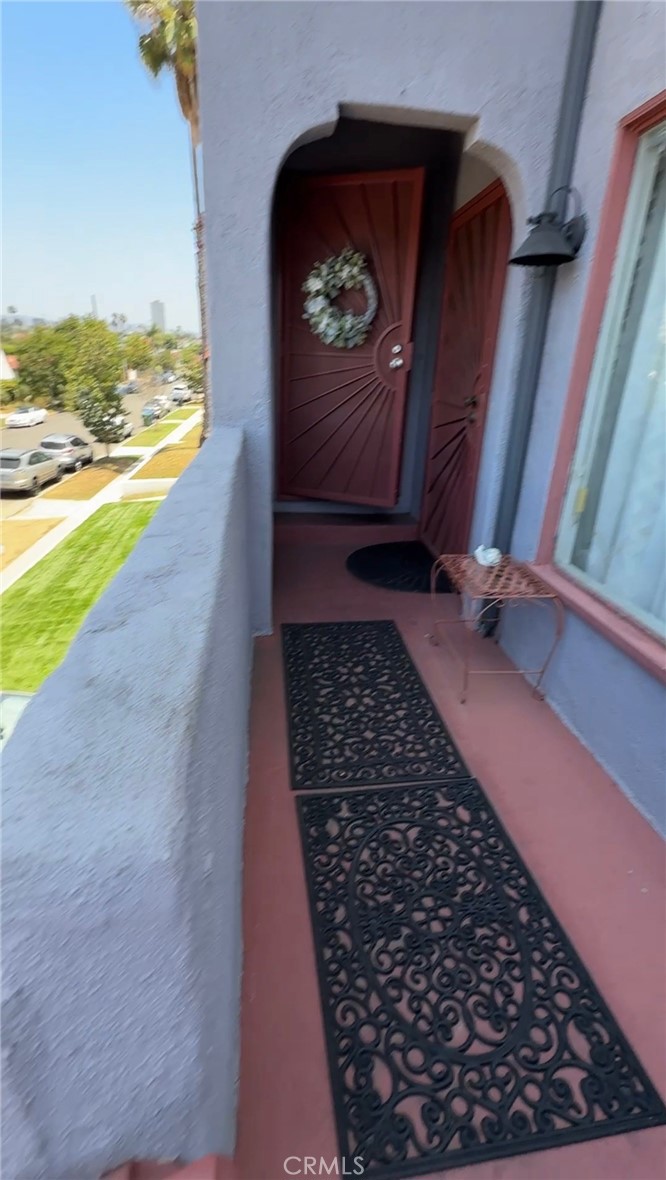 1574 S Curson Avenue