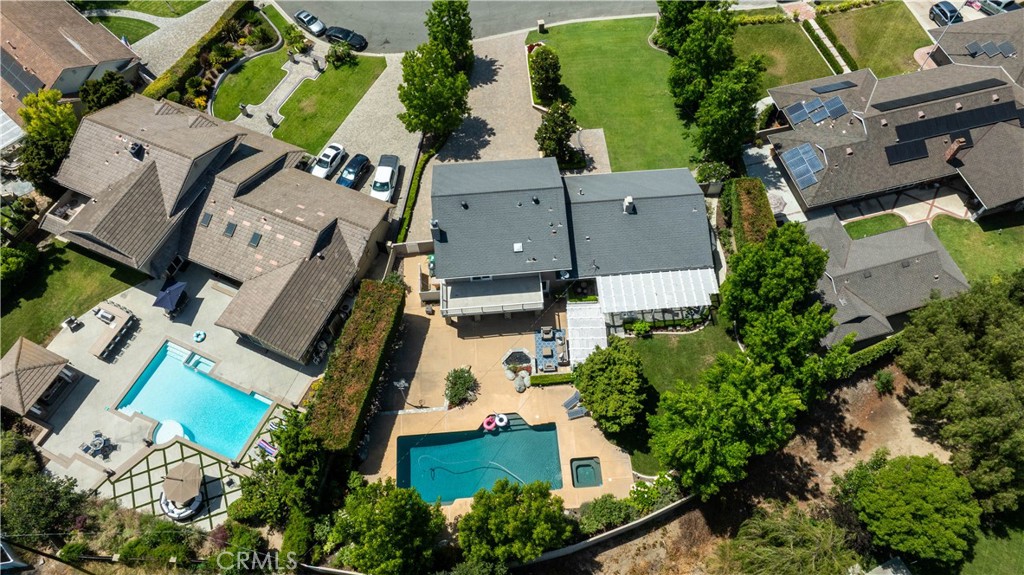 9642 James Circle